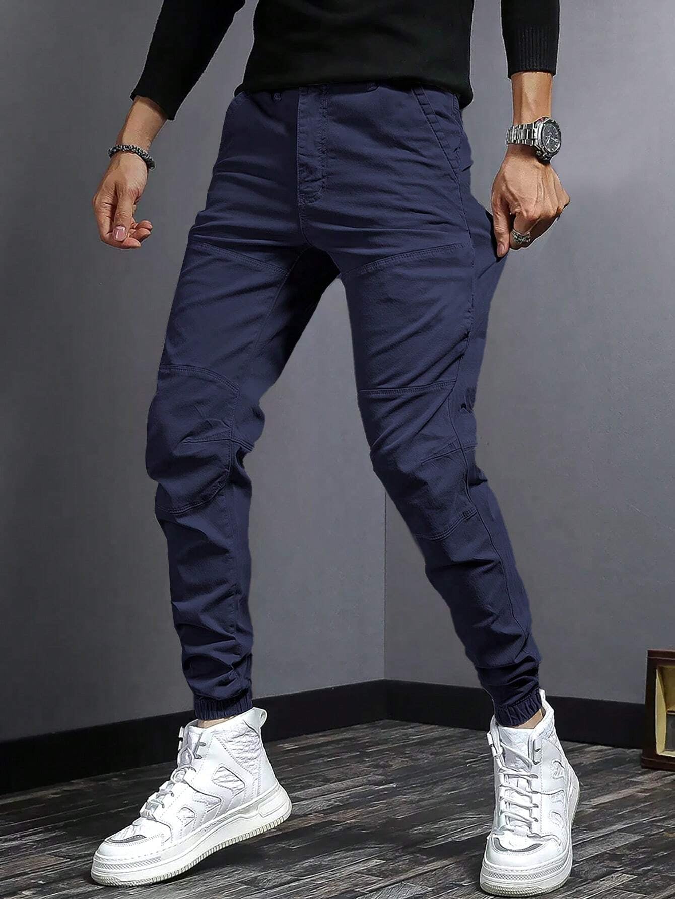 Manfinity Men Solid Slant Pocket Pants