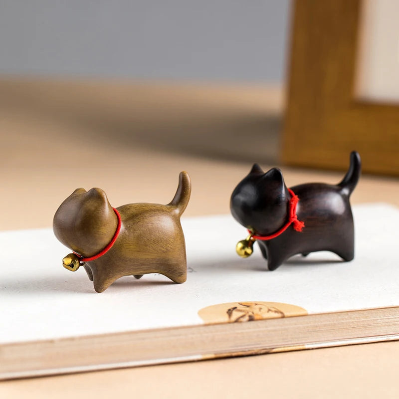 Mini Natural Wood Cat Dog Miniatures Hand-Carved Wooden Puppy Kitty Figures Room Decor Home Decoration Accessories Free Shipping