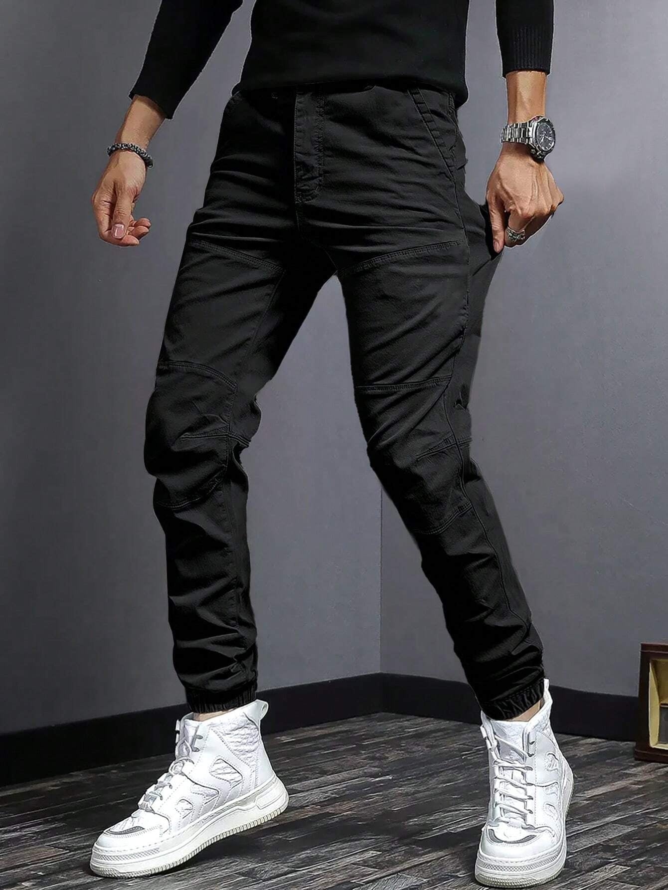 Manfinity Men Solid Slant Pocket Pants