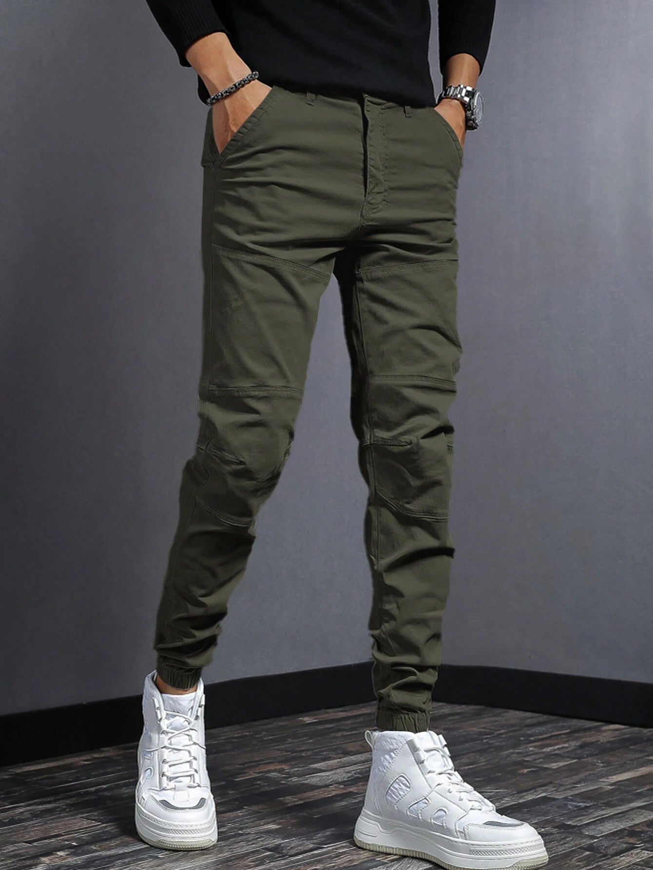 Manfinity Men Solid Slant Pocket Pants